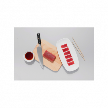 Descargamento de atún rojo salvaje de almadraba...