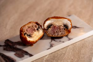 Champiñones rellenos de ventresca de atún rojo